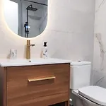 Design With Panoramic Views Διαμέρισμα Ποντγορίτσα