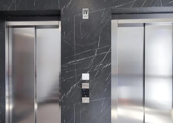 Design With Panoramic Views Lejlighed Podgorica